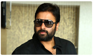 బ్రేకింగ్: అట్టుడుకుతోన్న ఢిల్లీ.. రాష్ట్రపతి భవన్ వద్ద రచ్చ