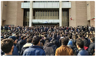 పోలీసుల్లో ‘కలుపుమొక్క’ ..దేవేందర్ సింగ్