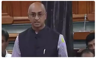 ఆ సైగ ఏదో అప్పుడే చేసుంటే.. బాలయ్యకు రోజా కౌంటర్