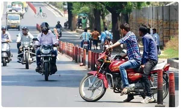 మైనర్కు బైక్ ఇచ్చినందుకు.. రూ.42,500 జరిమానా..!