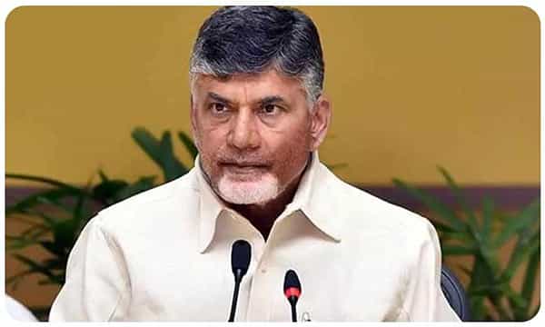 విశాఖ ఘటనలపై.. గవర్నర్కు.. టీడీపీ నేతలు కంప్లయింట్