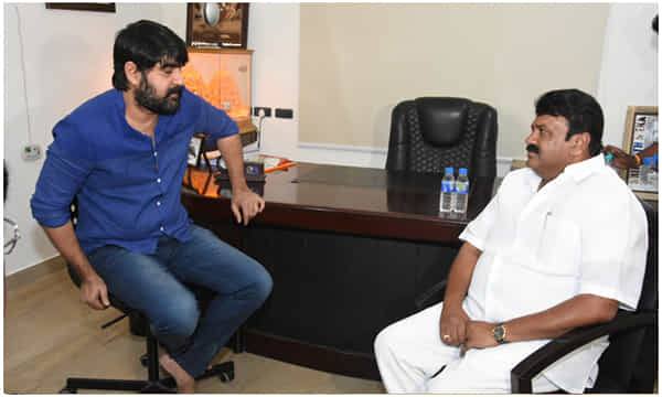హీరో శ్రీకాంత్ని పరామర్శించిన మంత్రి తలసాని!