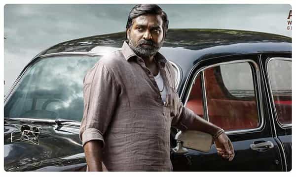 ఉప్పెనలో రాయనమ్గా మక్కల్ సెల్వన్.. కేక పుట్టిస్తోన్న లుక్లు..!