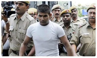 అహ్మదాబాద్‌లో ట్రంప్‌కి 70 లక్షల మందితో ఆహ్వానమా ? ‘నవ్విపోదురు’ ! ట్విటర్ యూజర్ల సెటైర్లు