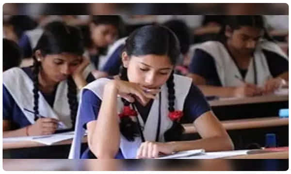 స్థానిక సంస్థల ఎన్నికల నేపథ్యంలో.. పదో తరగతి పరీక్షలు వాయిదా..?