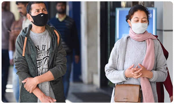 కరోనా వైరస్ అంటూ జర్నలిస్ట్కి వేధింపులు.. కేటీఆర్ స్ట్రాంగ్ వార్నింగ్