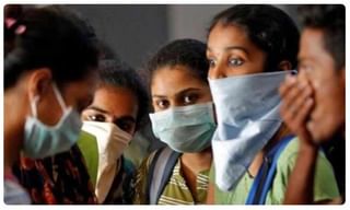 జనతా కర్ఫ్యూ: ఆవకాయ పచ్చడి కలుపుతున్న నాగశౌర్య