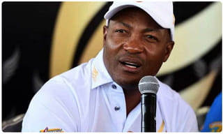 Thalapathy Vijay: కరోనా ఎఫెక్ట్.. దళపతి షాకింగ్ డెసిషన్… అభిమానులకు నిరాశేనా.?