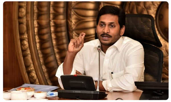 కరోనా భయానకమైనదేమీ కాదు: సీఎం జగన్