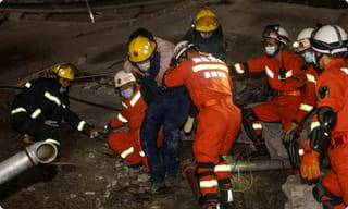 తాజ్‌మహల్ మూసేయాల్సిందే.. కేంద్రానికి ఆగ్రా మేయర్ లేఖ..!