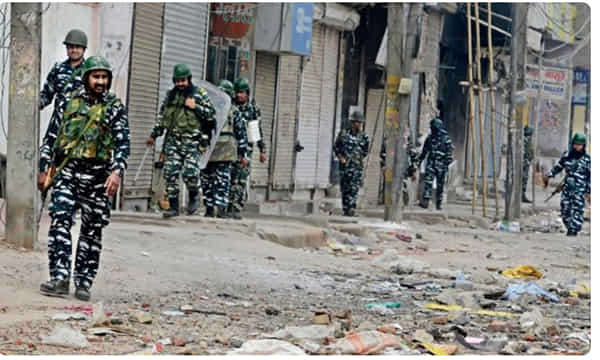 Delhi violence : అల్లర్లలో జవాన్ ఇల్లు ధ్వంసం.. ఎంటరైన బీఎస్ఎఫ్.. ఏం చేసిందంటే..?