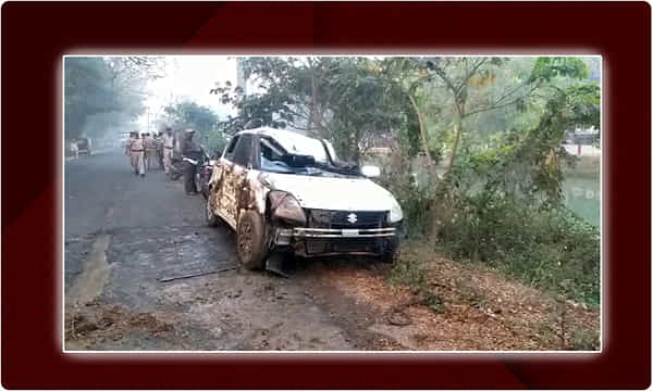 కాలువలోకి దూసుకెళ్లిన కారు.. ముగ్గురి మృతి