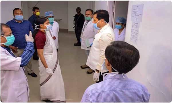 ఏపీలో కొత్తగా 17 కరోనా పాజిటివ్ కేసులు..కాకినాడ తీరంలో 2 విదేశీ కార్గో షిప్ లు ..