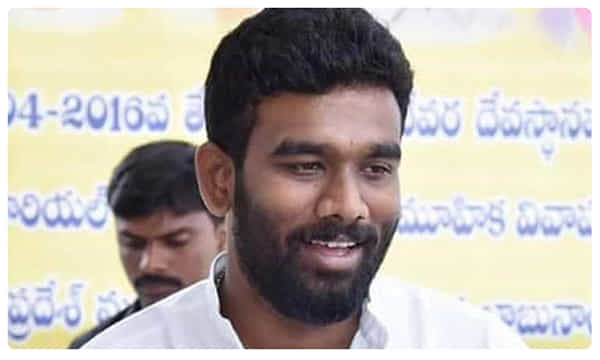 టీడీపీకి పరిటాల ఫ్యామిలీ గుడ్బై.. శ్రీరామ్ ఏమన్నారంటే..!
