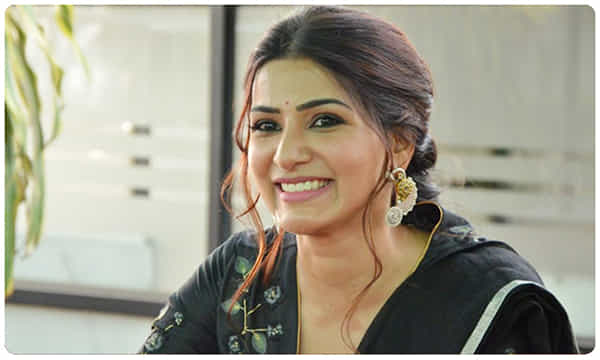 సమంత అందాలు చూశారా...