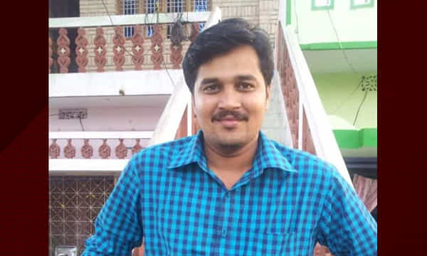 ఉద్రిక్తత: పోలీస్ స్టేషన్ పై నుంచి దూకేసిన మాజీ సర్పంచ్..