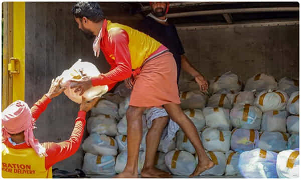 తెల్లరేషన్ కార్డుదారులకు గుడ్న్యూస్.. 17 రకాల వస్తువులతో కిట్.. పూర్తిగా ఫ్రీ