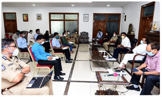 టాలీవుడ్‌లో విషాదం.. సీనియర్ రచయిత కన్నుమూత..