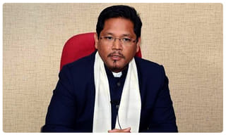 లాక్ డౌన్ వేళ.. సరుకుల కోసం వెళ్లి.. పెళ్లి చేసుకొని తిరిగొచ్చాడు..