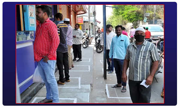 కరోనాకు చెక్ పెట్టాలంటే.. మరో రెండేళ్లు సామాజిక దూరం పాటించక తప్పదు !