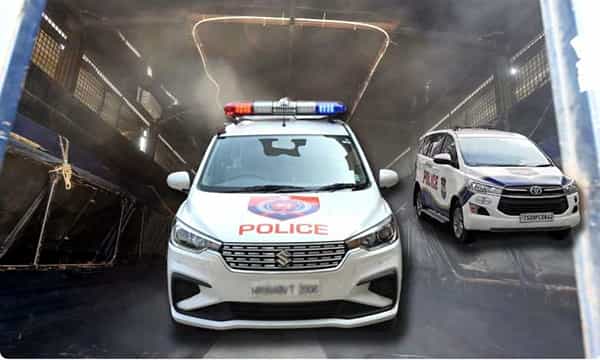 Breaking పోలీస్ వెహికిల్స్కు స్పెషల్ ట్రీట్మెంట్