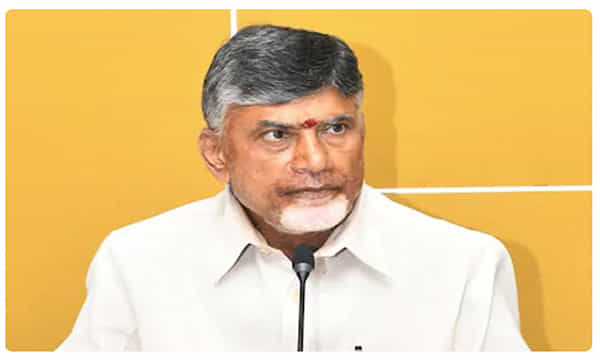 వైసీపీ నేతల నుంచి రంగుల ఖర్చు వసూలు చేయాలి: బాబు