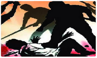 కరోనా భయంతో.. బిల్డింగ్ పై నుంచి దూకి ఆత్మహత్యాయత్నం..