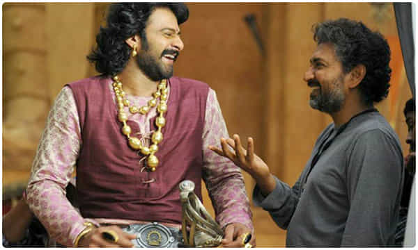 ప్రభాస్ మాట్లాడితే వెర్రిబాగులోడులా ఉంటాడు..