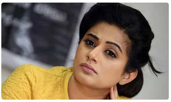 తన శ్రీవారు బంగారం అంటోన్న ప్రియమణి...