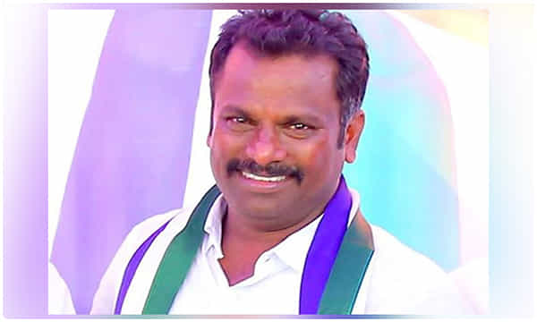ఆంధ్రా సరిహద్దులో వైసీపీ ఎమ్మెల్యే హల్చల్.. పోలీసులపై దౌర్జన్యం