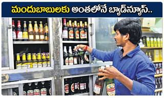 కరోనా యాంటీ బాడీలతో పార్టీలో సందడి చేసిన  పాప్ స్టార్ మడోన్నా..