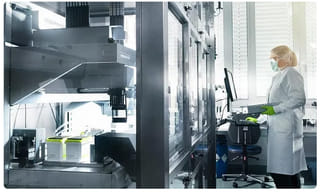 తెలంగాణ ప్రభుత్వం కీలక నిర్ణయం.. రోడ్లపై చెత్త వేస్తే భారీ జరిమానా..