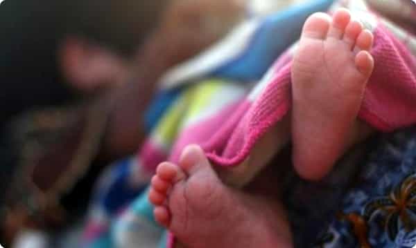 కరోనా కాటుకు నాలుగేళ్ల బాబు మృతి..!