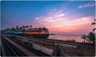 క‌రోనా క‌ష్ట‌కాలంలో కానిస్టేబుళ్ల క‌క్కుర్తి.. సస్పెన్షన్ వేటు