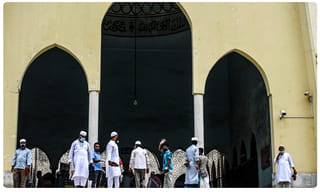 అక్కడ బార్లకు, రెస్టారెంట్లకు అనుమతి.. కానీ కండీషన్స్ అప్లై!