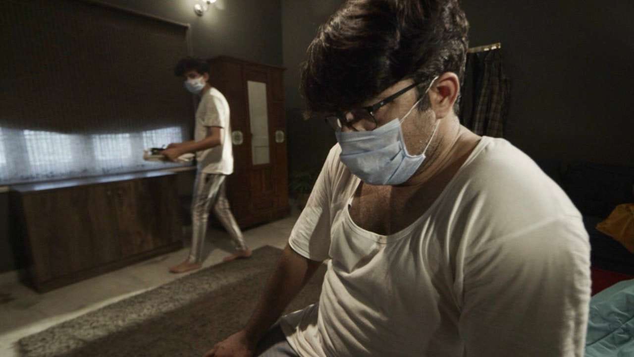 కరోనా ట్రైలర్ తో వర్మ భయపెట్టాడు సరే..అసలు లాక్డౌన్లో షూటింగ్ ఎలా చేశాడు..