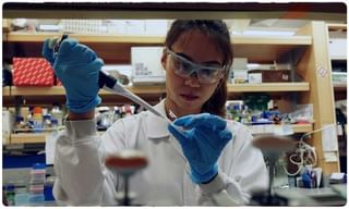 దేశంలో 2 వేలు దాటిన కరోనా మరణాల సంఖ్య…