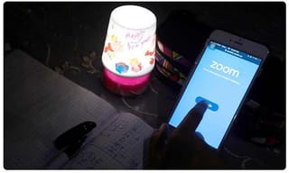 లాక్‌డౌన్‌లోనూ తెలంగాణలో తగ్గని ఆదాయం…20 రోజుల్లో రూ.100 కోట్లు