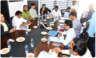 కట్టలు తెంచుకున్న ఆగ్రహం.. డీసీపీపై 500 మంది కానిస్టేబుళ్ల దాడి