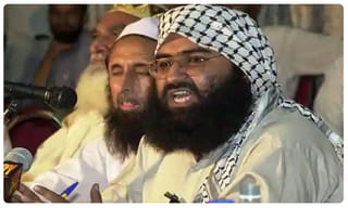 టీచర్ నుంచి టెర్రరిస్టుగా మారిన రియాజ్ నైకూ !