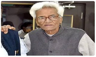 న‌యా టెక్నాల‌జీ..జాకీల‌తో ఇళ్ల షిప్టింగ్…