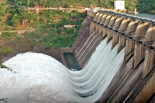 మీ ప్రాంతాల‌లో  కొత్తవారు కనిపిస్తే వెంట‌నే సమాచారం ఇవ్వండి…