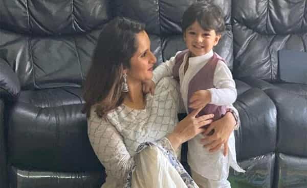 కొడుకుతో కలిసి రంజాన్ జరుపుకున్న సానియా మీర్జా