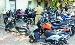 జర్నలిస్టును పొట్టనబెట్టుకున్న మహమ్మారి