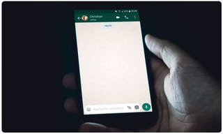 హాంకాంగ్‌‌ స్వేచ్ఛకు డ్రాగన్ సంకెళ్లు !