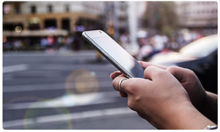 ఫోన్ అప్‌డేట్ చేయకపోతే తప్పదు భారీ నష్టం.. నిపుణుల హెచ్చరిక