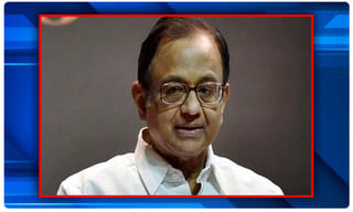 లాక్‌డౌన్‌ వేల.. ప్రత్యేక తరగతులు నిర్వహించిన స్కూల్‌