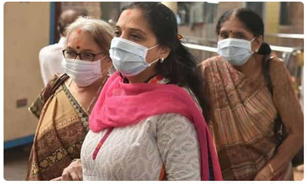 కరోనా భయంతో వణికిపోతున్న కూకట్పల్లి