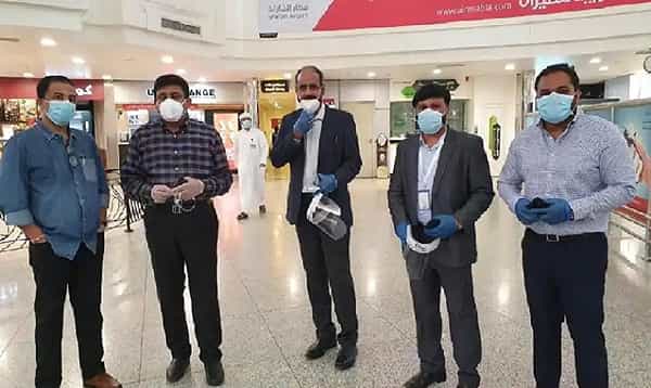 కార్మికుల కోసం ప్రత్యేక విమానం వేయించిన ఎన్నారై