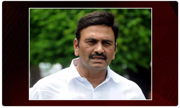 రఘురామకృష్ణంరాజుకు వైసీపీ షోకాజ్ నోటీసులు..